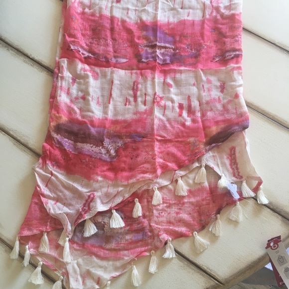 Scarf - Picture 2 of 3